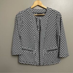 Traveler’s By Chicos Medium (size 1) Black & White Geo Print Jacket Blazer